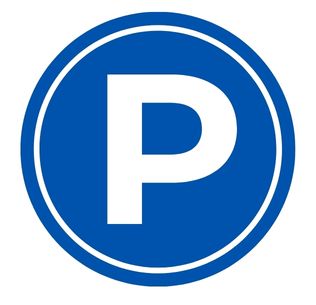 Free parking and shuttle bus services for the Art In Motion 10K, 5K and 2K charity race in Vaughan, Ontario.